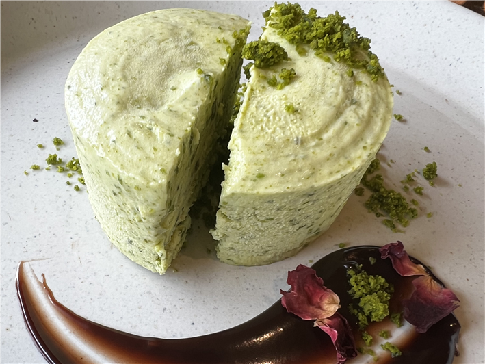 pistachio kulfi